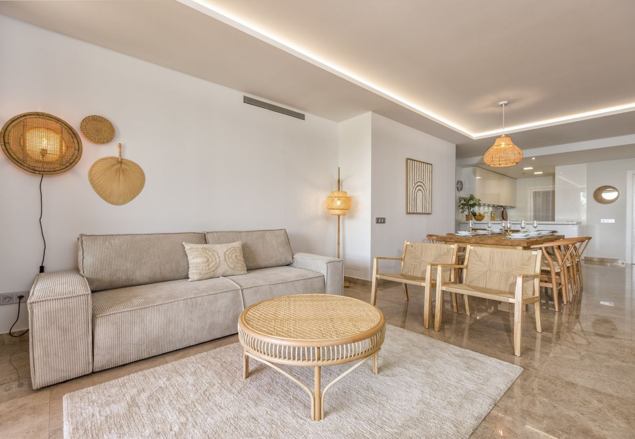 Apartamento en Nueva andalucia - Boho | Golf | Vista | Piscina