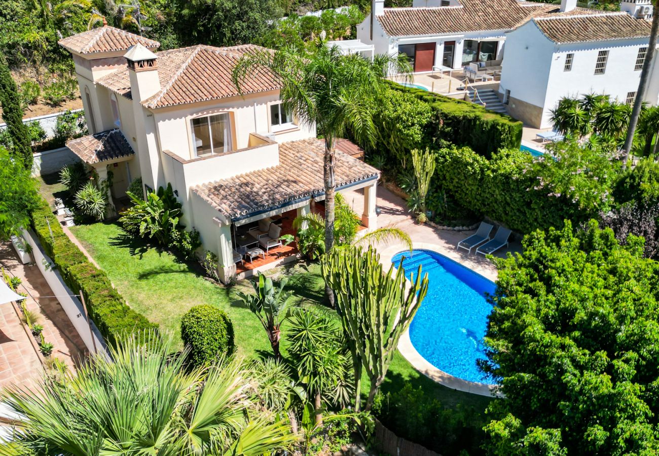 Villa en Mijas Costa - Villa Alpetona | Piscina Privada | Jardín