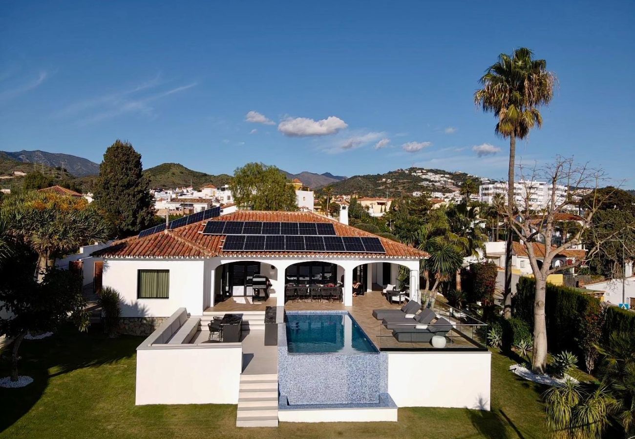 Villa en Marbella - Villa El Olivar | Piscina | Vista