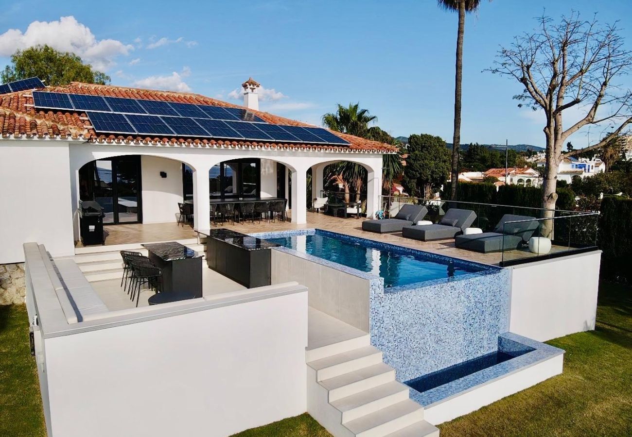 Villa en Marbella - Villa El Olivar | Piscina | Vista