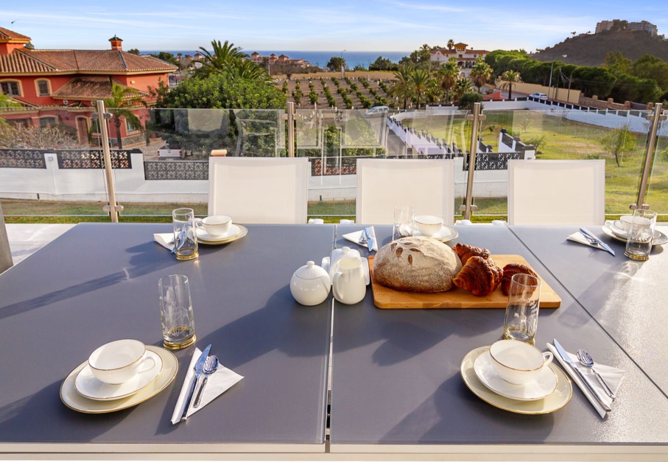 Villa en Benalmádena - Casa Blanca II | Piscina | Jardín