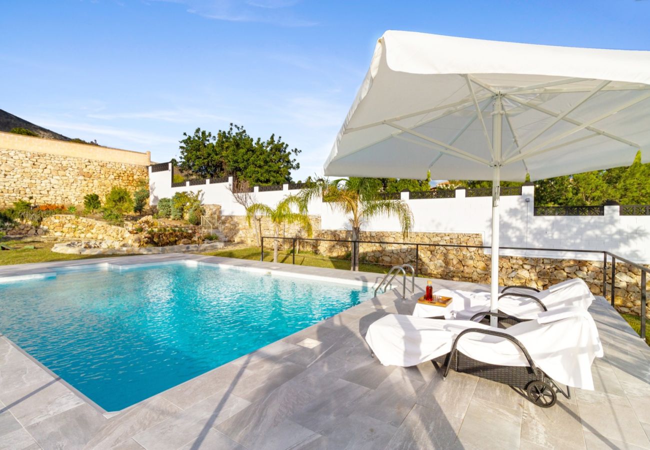 Villa en Benalmádena - Casa Blanca II | Piscina | Jardín