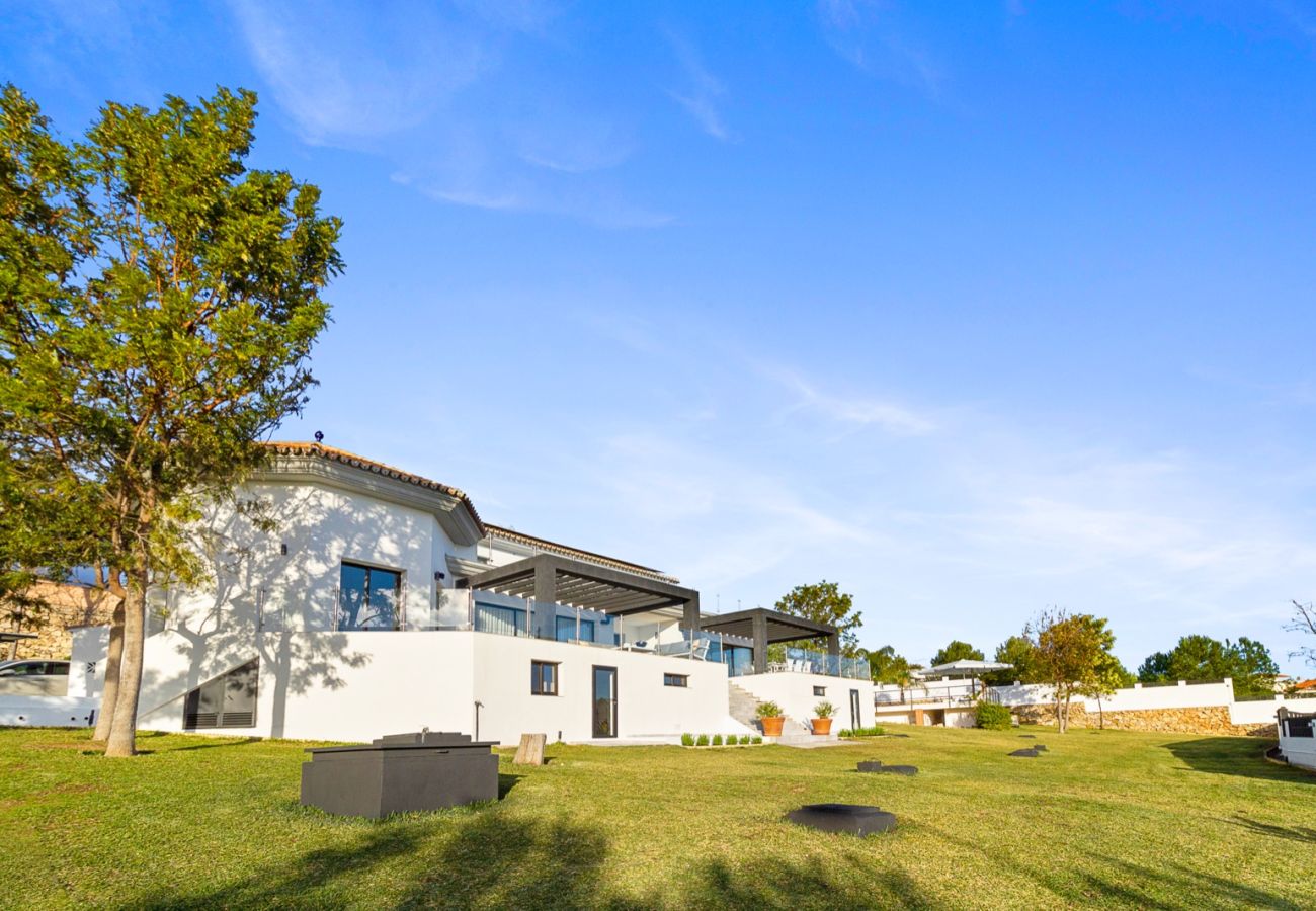 Villa en Benalmádena - Casa Blanca II | Piscina | Jardín