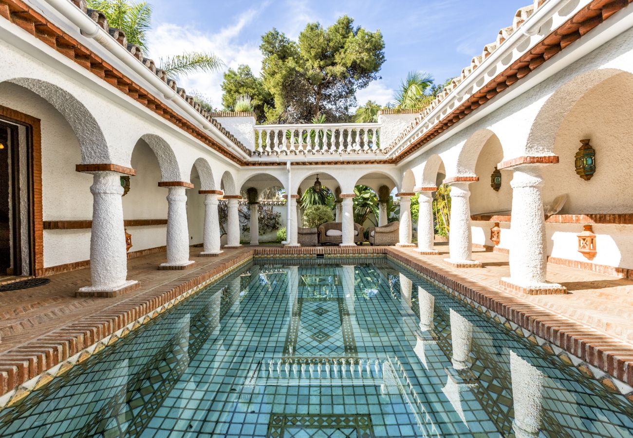 Villa in Marbella - Villa Bella | Strand | BBQ | Zwembad