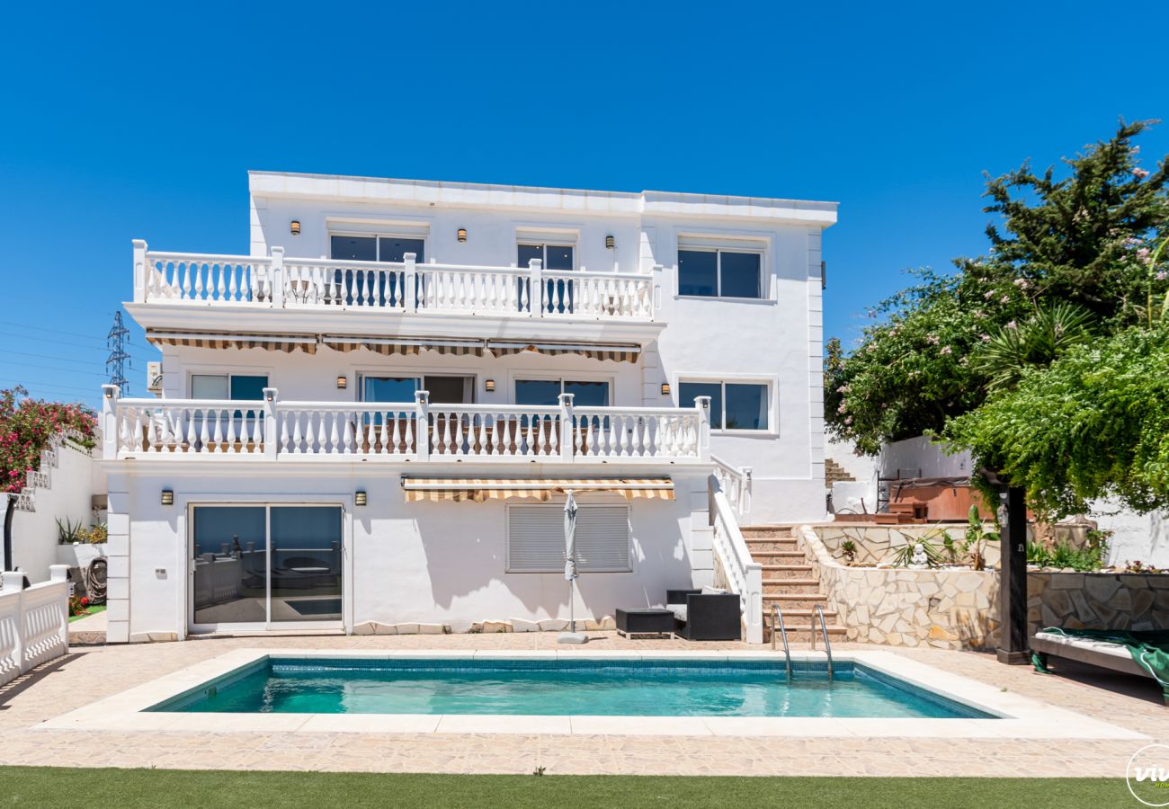 Villa in Fuengirola - Villa de Haro | Zwembad | Uitzicht