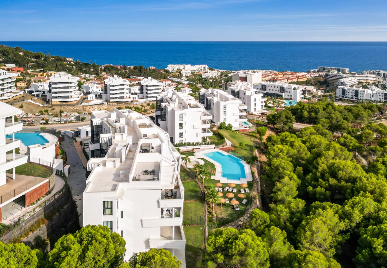 Appartement in Fuengirola - Rojo 11 | Zwembad | Luxe | Uitzicht