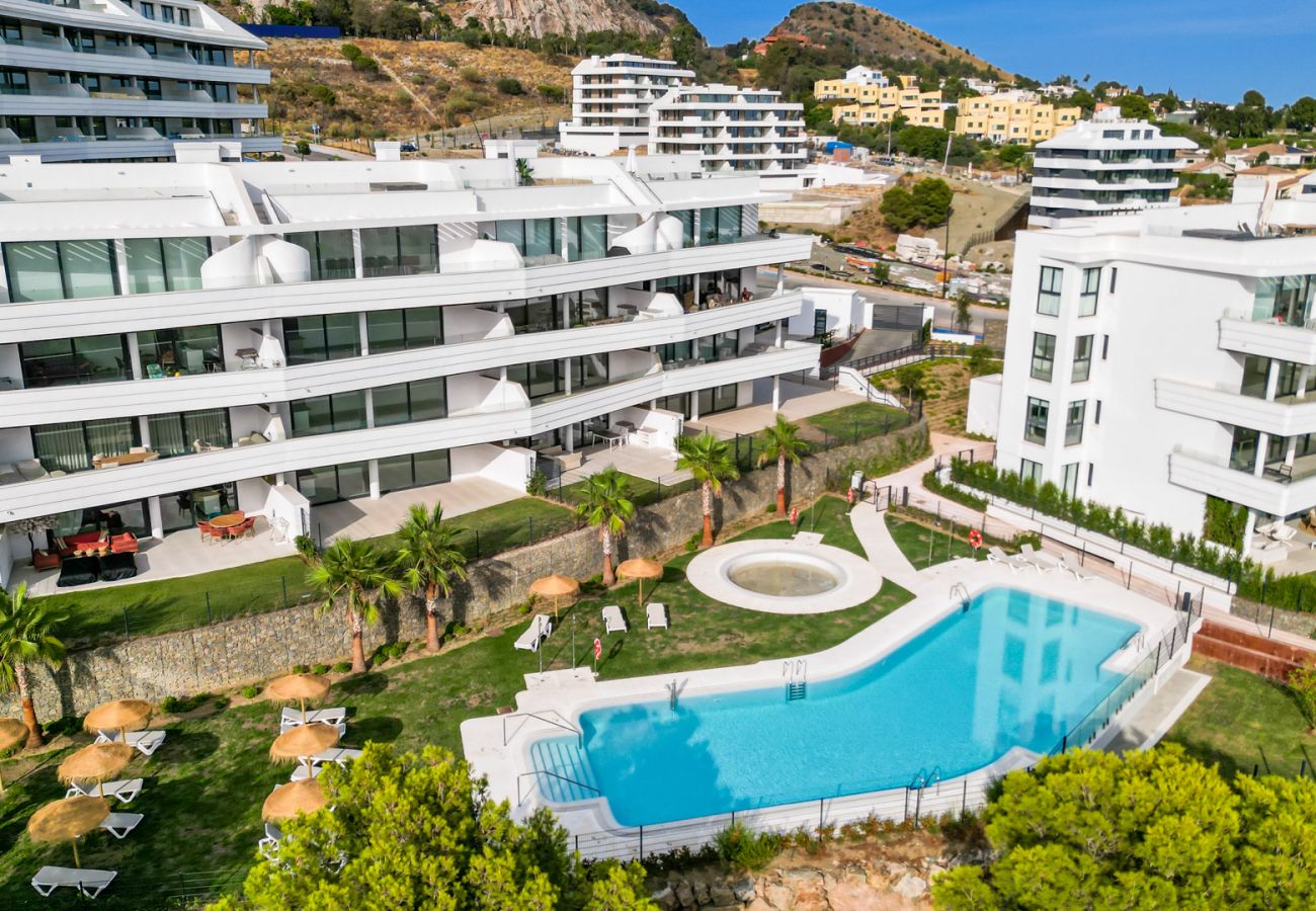 Appartement in Fuengirola - Rojo 11 | Zwembad | Luxe | Uitzicht