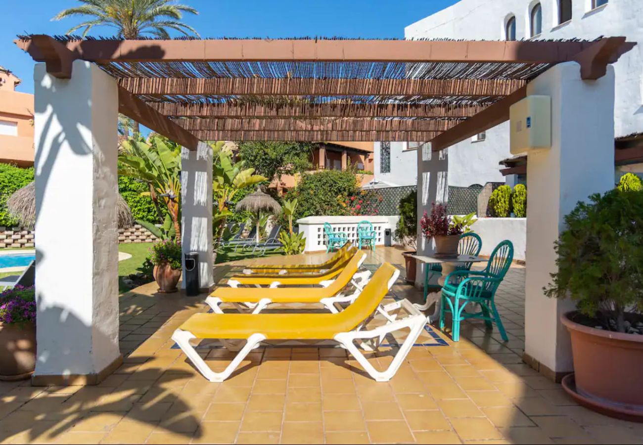 Appartement in Marbella - Las Lomas | Locatie | Uitzicht