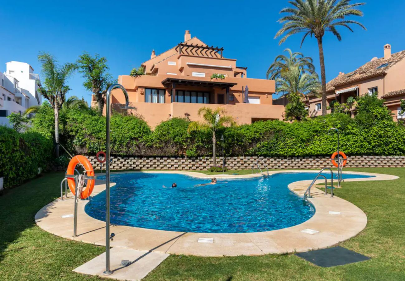 Appartement in Marbella - Las Lomas | Locatie | Uitzicht