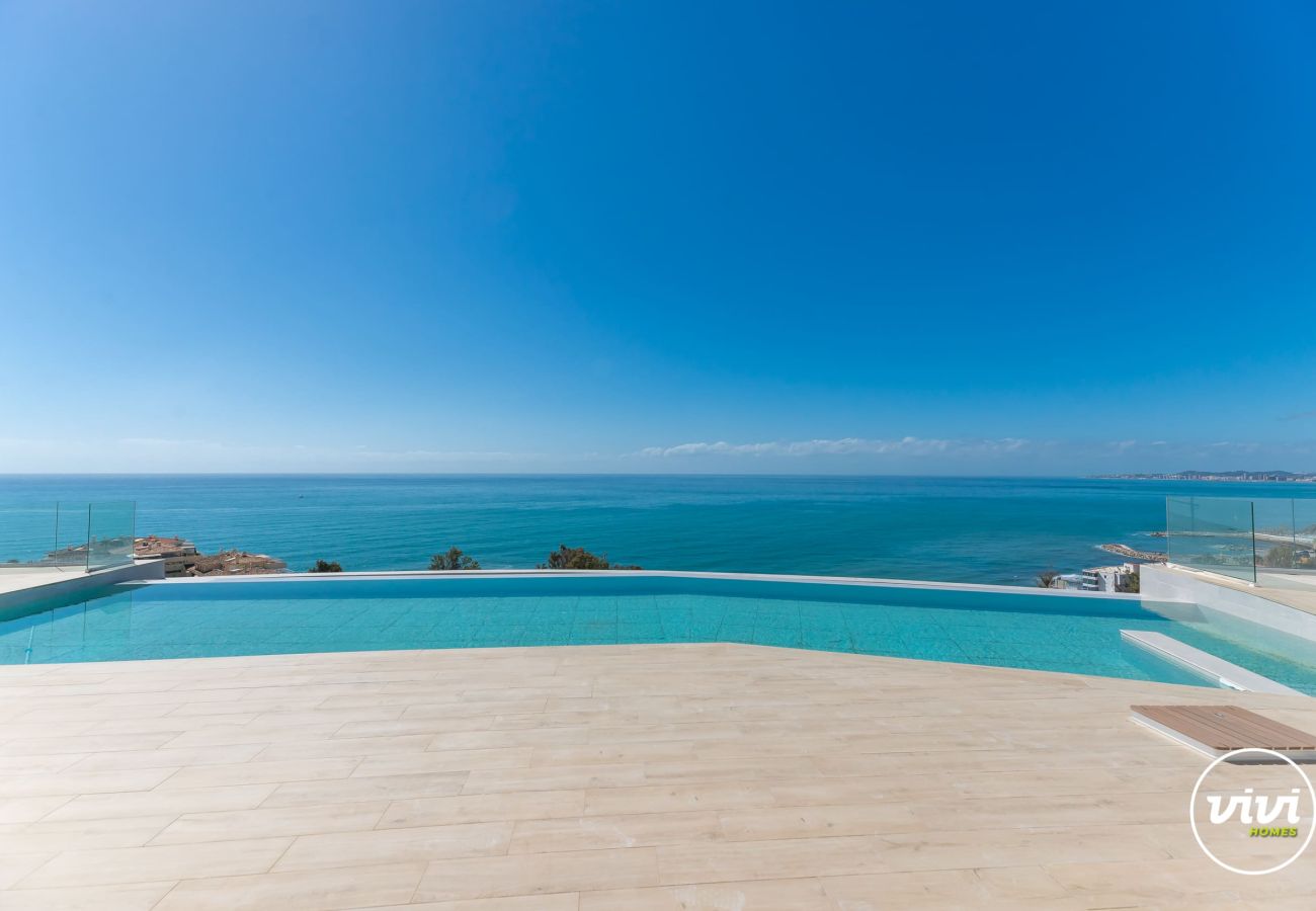 Appartement in Benalmádena - Navio | Infinity Pool | Terras